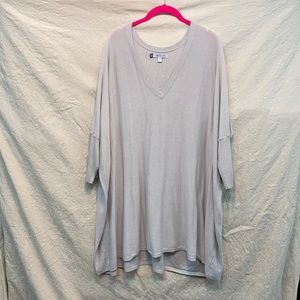 Jennifer Lopez oversized V-neck Sweater 1X